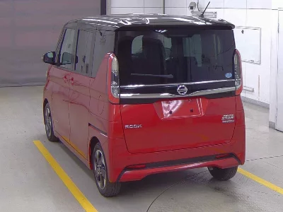 NISSAN ROOX