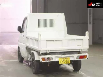 NISSAN CLIPPER TRUCK