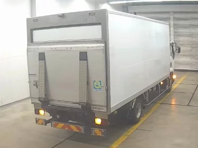 ISUZU FORWARD