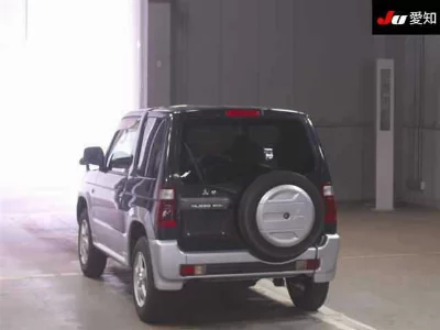 MITSUBISHI PAJERO MINI