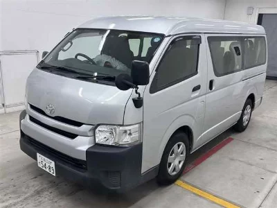 Toyota HIACE WAGON