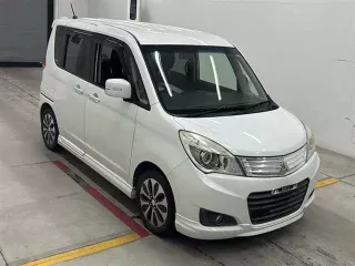 Mitsubishi Delica D:2