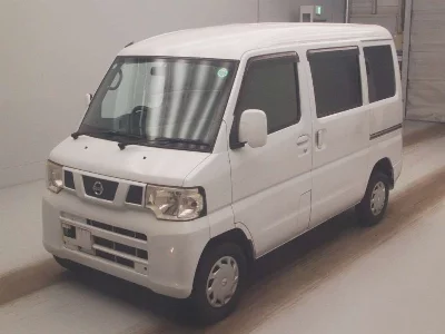 NISSAN NV100 CLIPPER