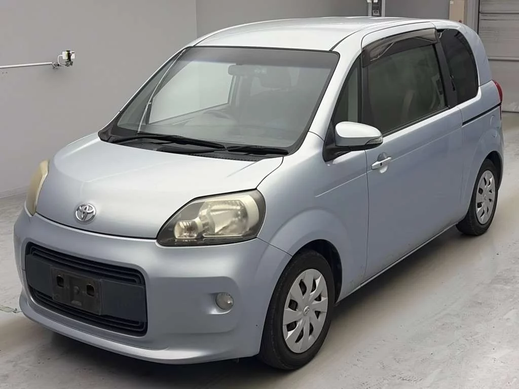 Toyota Porte  с аукциона в Японии