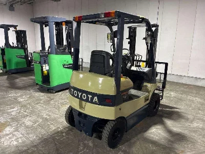Toyota  FORKLIFT
