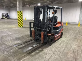 Toyota  FORKLIFT