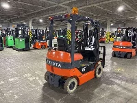 Цена авто Toyota  FORKLIFT с аукционов Японии, номер кузова 8FB15, пробег 0, оценка 13