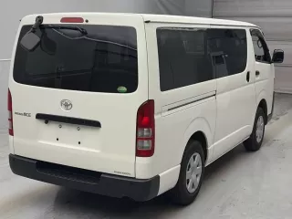 Toyota RegiusAce