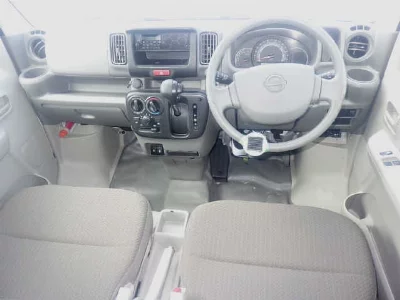 NISSAN CLIPPER VAN