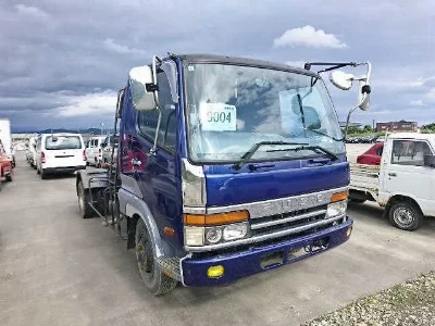 MITSUBISHI FUSO FIGHTER