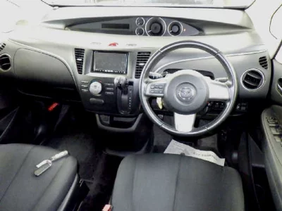 Mazda Biante