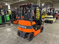 Цена авто Toyota  FORKLIFT с аукционов Японии, номер кузова 8FB15, пробег 0, оценка 13
