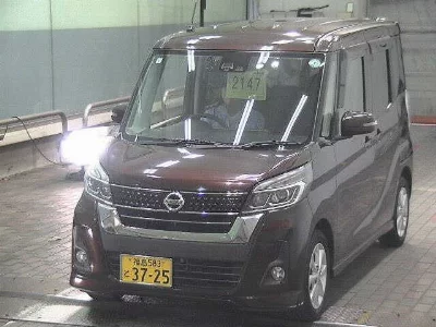NISSAN DAYZ ROOX