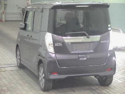 MITSUBISHI EK SPACE