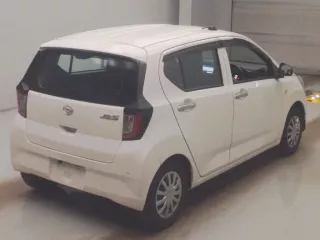 Цена авто Daihatsu  с аукционов Японии, номер кузова LA350S, пробег 61 000, оценка 8