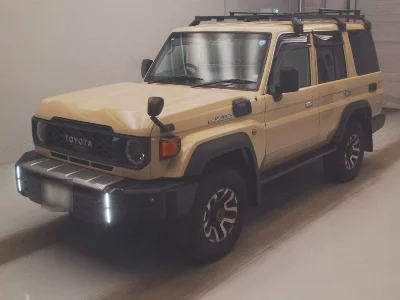 Toyota LAND CRUISER 70