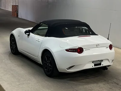 Mazda Roadster