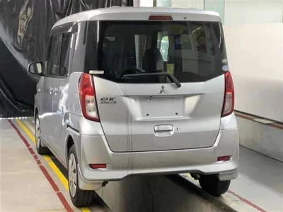MITSUBISHI EK SPACE