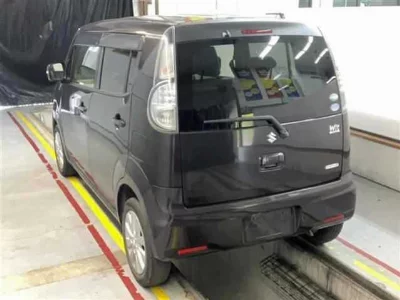 SUZUKI MRWAGON