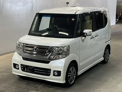 Honda N BOX CUSTOM