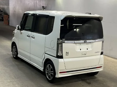Honda N BOX CUSTOM