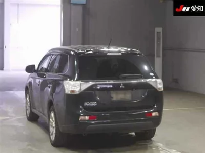 MITSUBISHI OUTLANDER PHEV