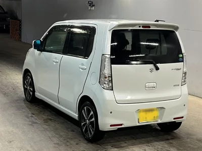 SUZUKI WAGON R STINGRAY