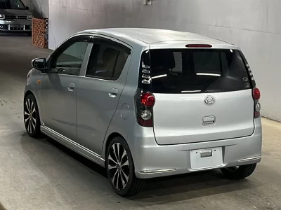 Subaru Pleo