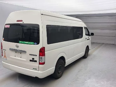 Toyota HIACE WAGON