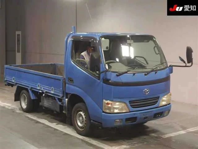 Toyota Dyna  с аукциона в Японии