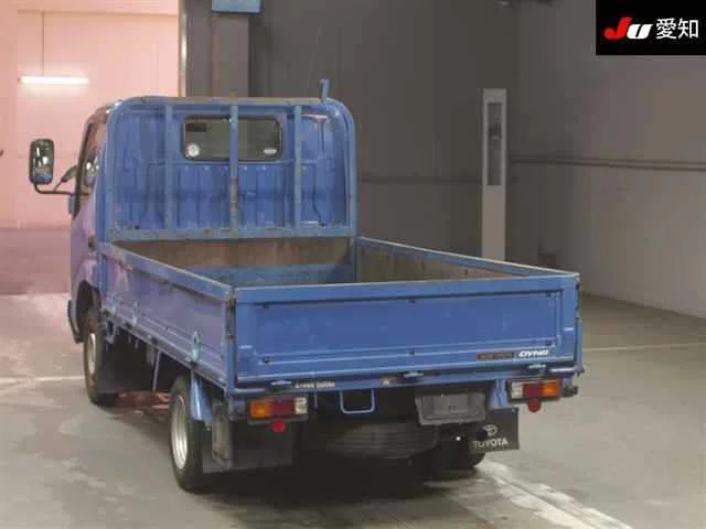 Toyota Dyna  с аукциона в Японии
