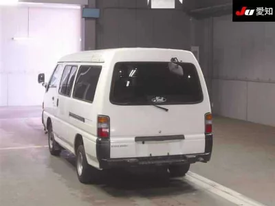 MITSUBISHI DELICA VAN