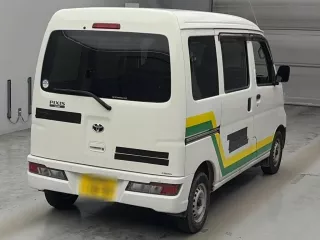 Toyota Pixis Van