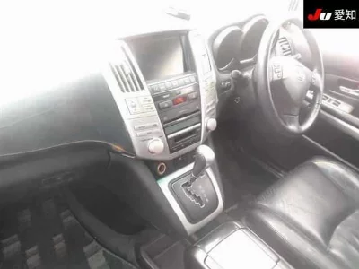 Toyota HARRIER HYBRID