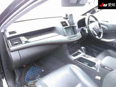Toyota CROWN ATHLETE
