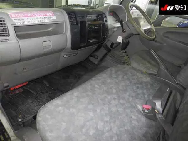 Toyota Dyna  с аукциона в Японии
