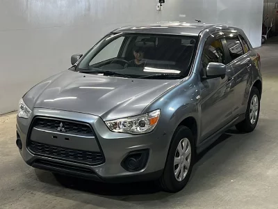 MITSUBISHI RVR