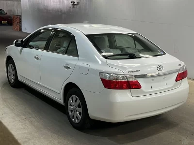 Toyota Premio