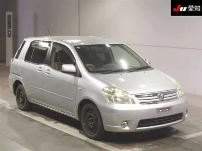 Toyota Raum