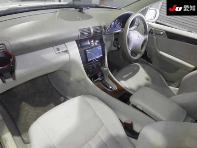 MERCEDES BENZ C CLASS