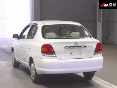 Toyota Platz