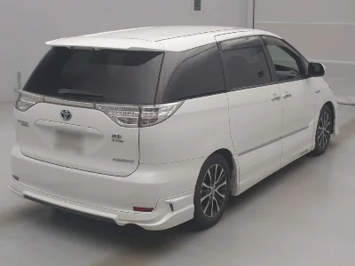 Toyota Estima Hybrid