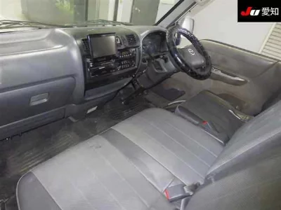 Mazda Bongo Van