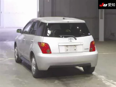 Toyota Ist