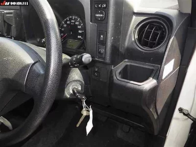 Toyota SUCCEED VAN