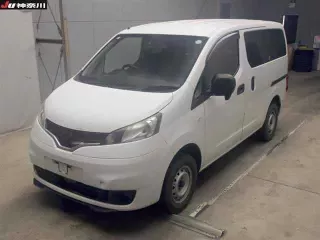 Nissan NV200 VANETTE VAN