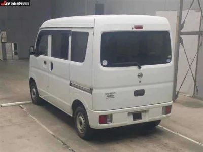 NISSAN NV100 CLIPPER
