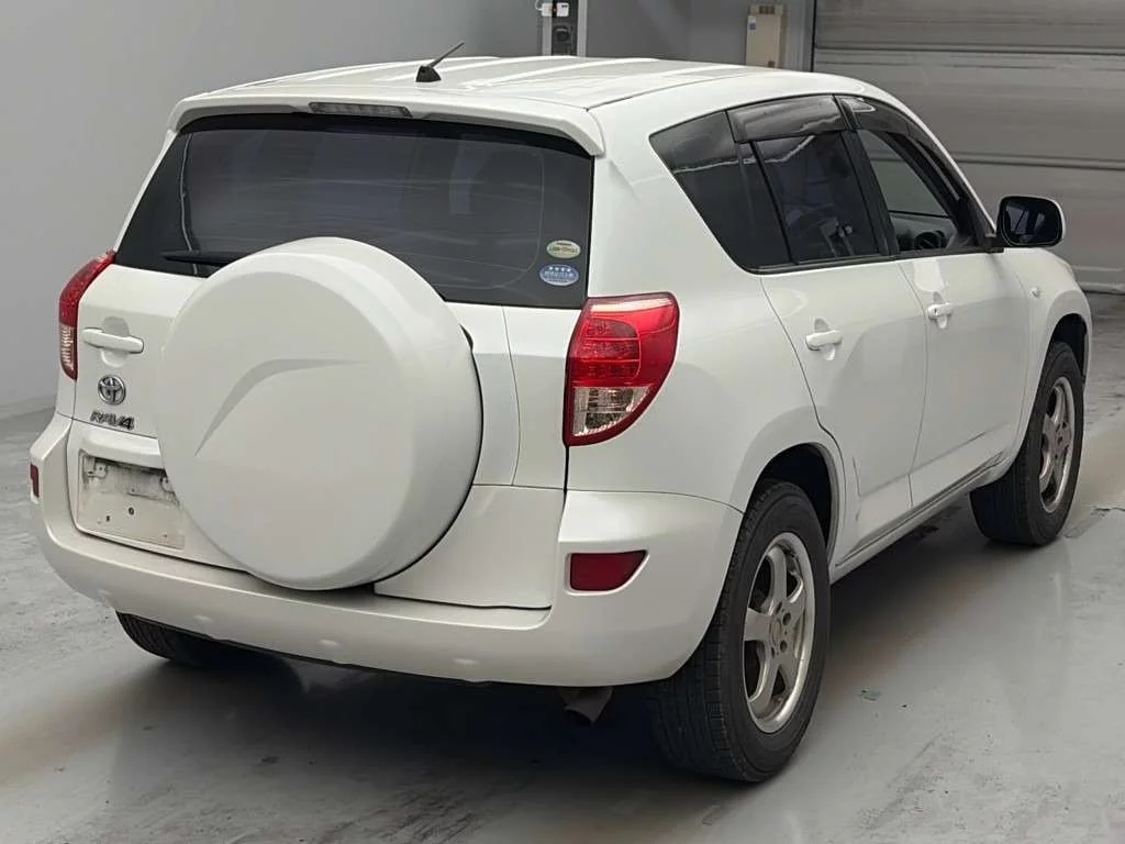 Toyota RAV4  с аукциона в Японии