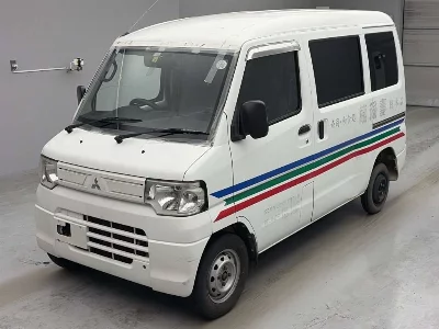 MITSUBISHI MINICAB