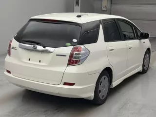 Honda FIT SHUTTLE HYBRID